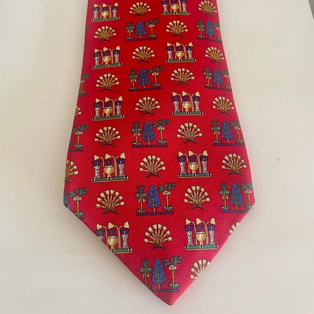Red Silk Tie Egyptian Motif Metropolitan Museum
Of Art